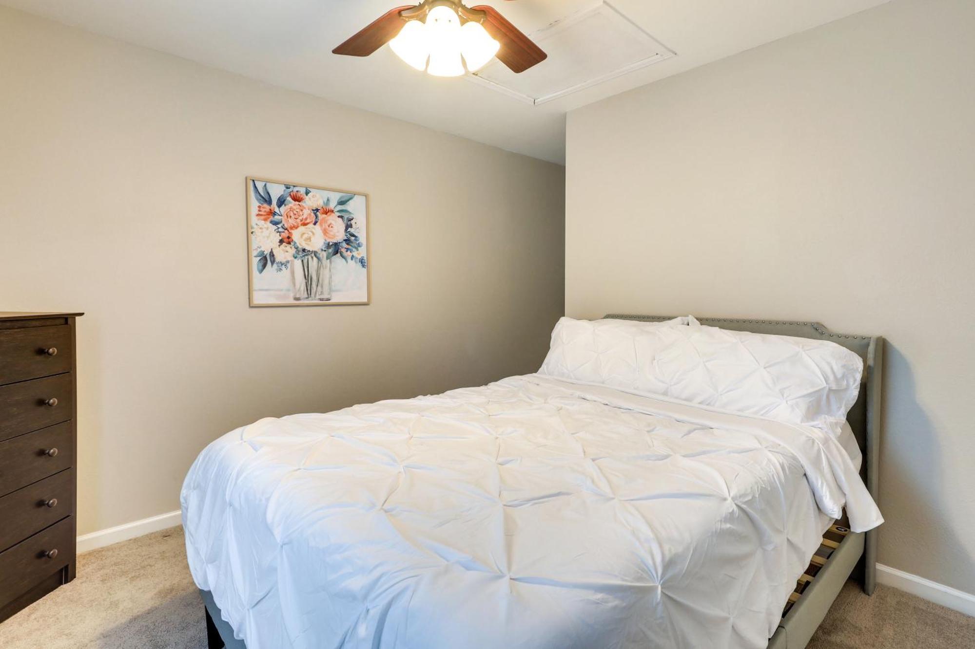 Charming North Charleston Townhome - Pets Welcome! ภายนอก รูปภาพ
