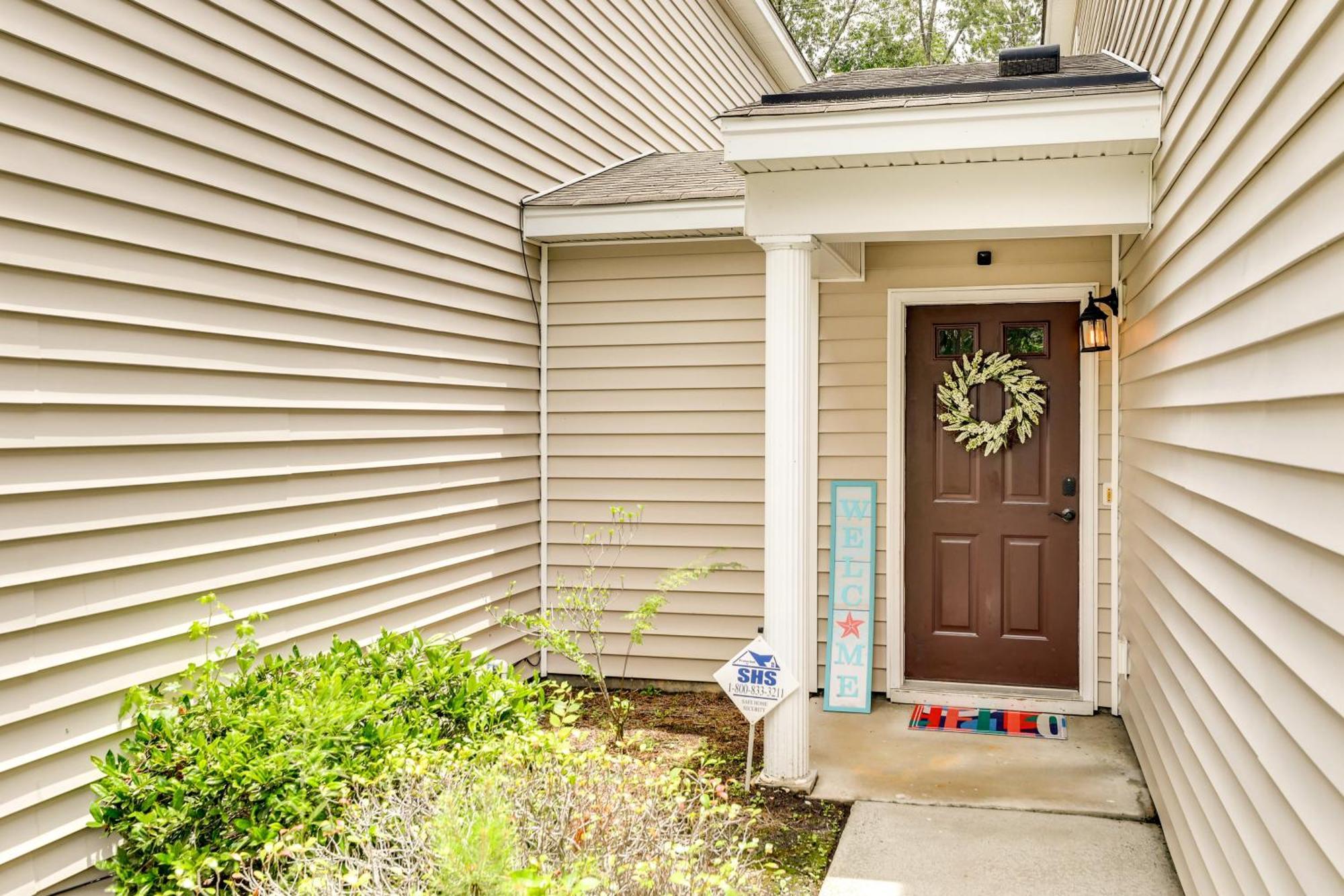 Charming North Charleston Townhome - Pets Welcome! ภายนอก รูปภาพ
